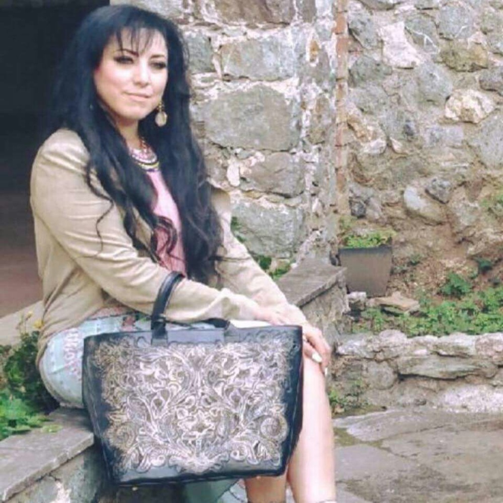 Meet your Posher, Veronica